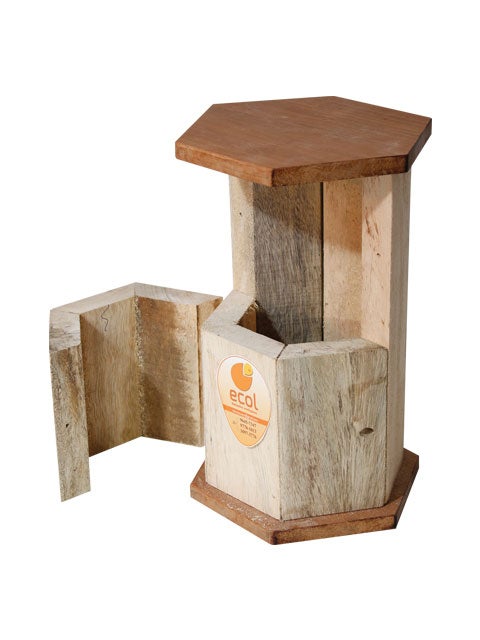 Coletor de pólen de alvado para ninhos ou núcleos