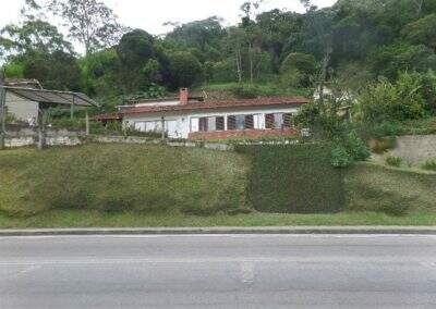 325  –  Casa na Barra do Imbuí  –  Teresópolis  –  R.J:.