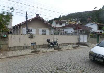 378  –  Casa no Bom Retiro  –  Teresópolis  –  R.J:.