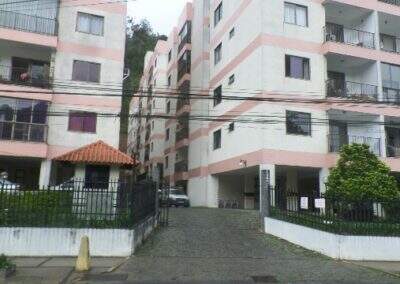 422  –  Apartamento na Ermitagem  –  Teresópolis  –  R.J:.