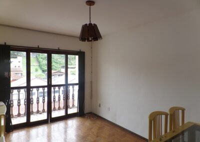 126  –  Apartamento no Alto  –  Teresópolis  –  R.J:.